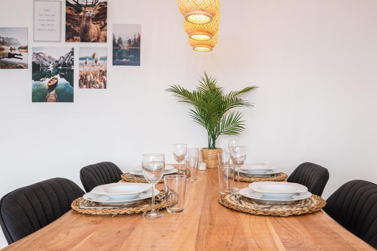 Moderne 2-Zimmer-Wohnung Mit Atemberaubender Skyline Aussicht Auf Frankfurt! シュタインバッハ・アム・タウヌス エクステリア 写真