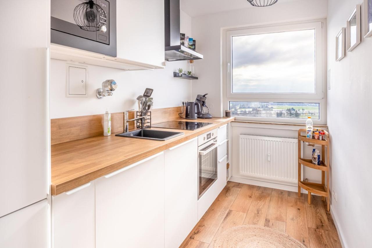 Moderne 2-Zimmer-Wohnung Mit Atemberaubender Skyline Aussicht Auf Frankfurt! シュタインバッハ・アム・タウヌス エクステリア 写真